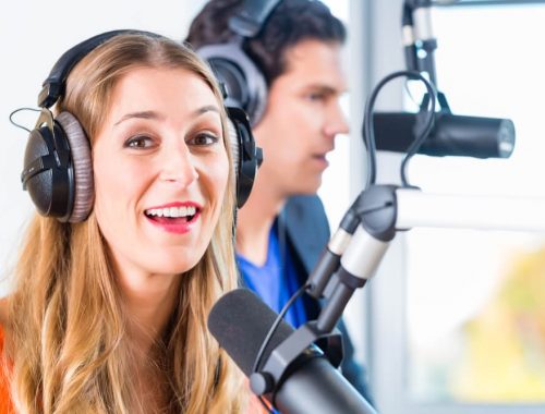 Como especialistas montam programas de rádio?